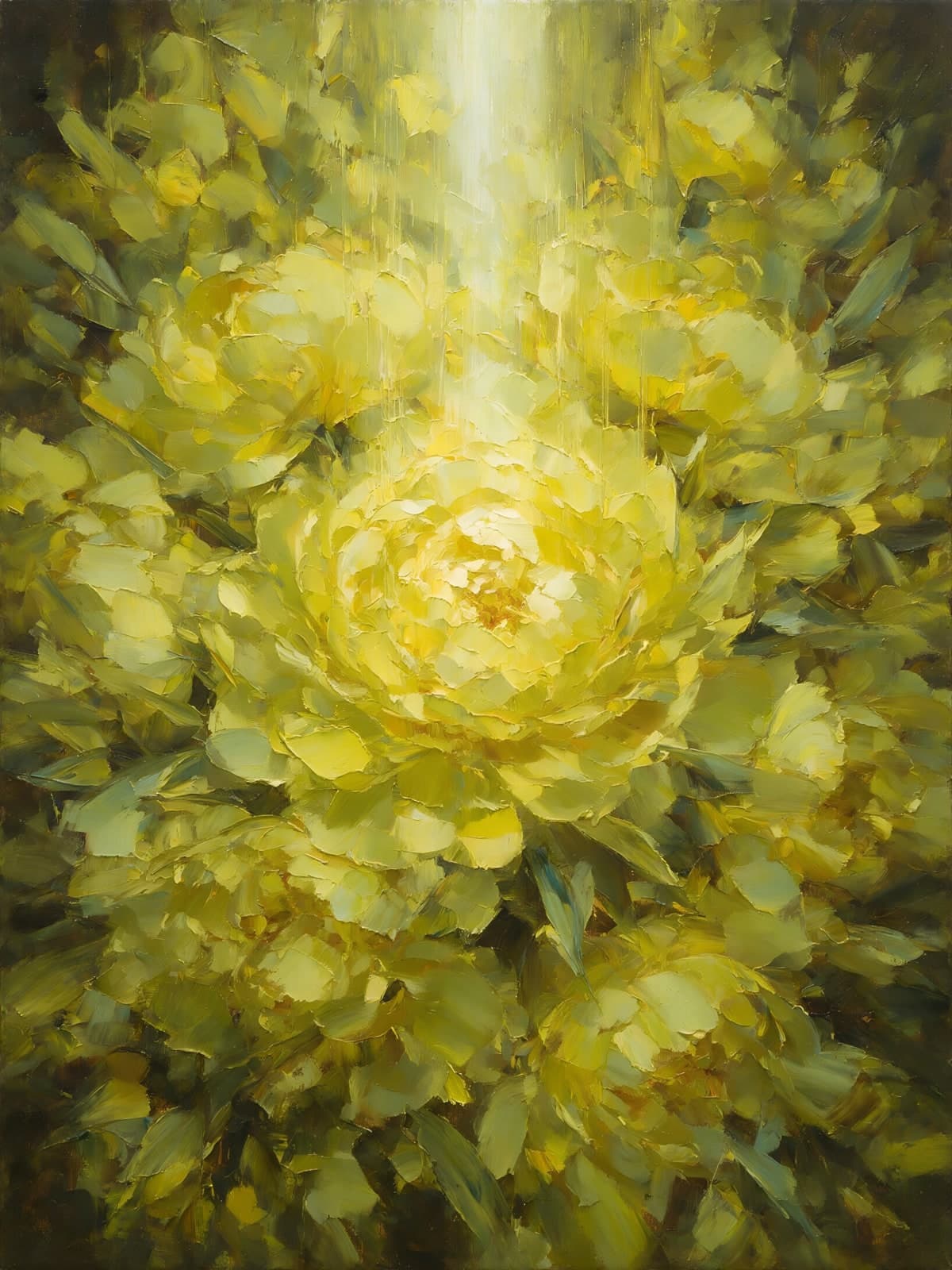 Grote gele bloem in een straal licht