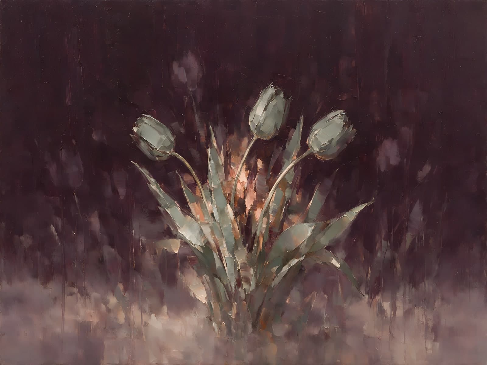 Grijze tulpen in een donkerpaarse mist