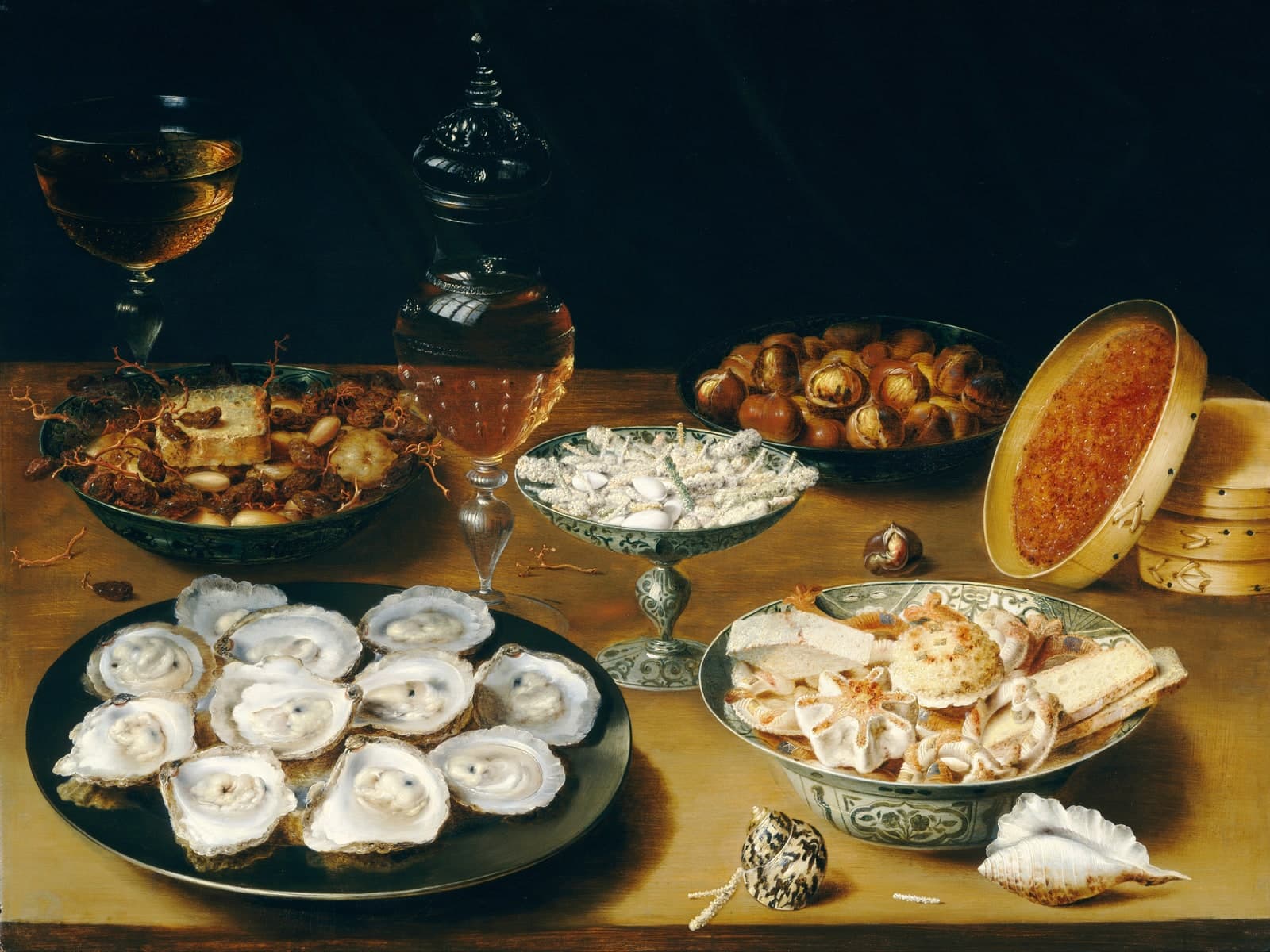 Stilleven met oesters, schelpen en glaswerk