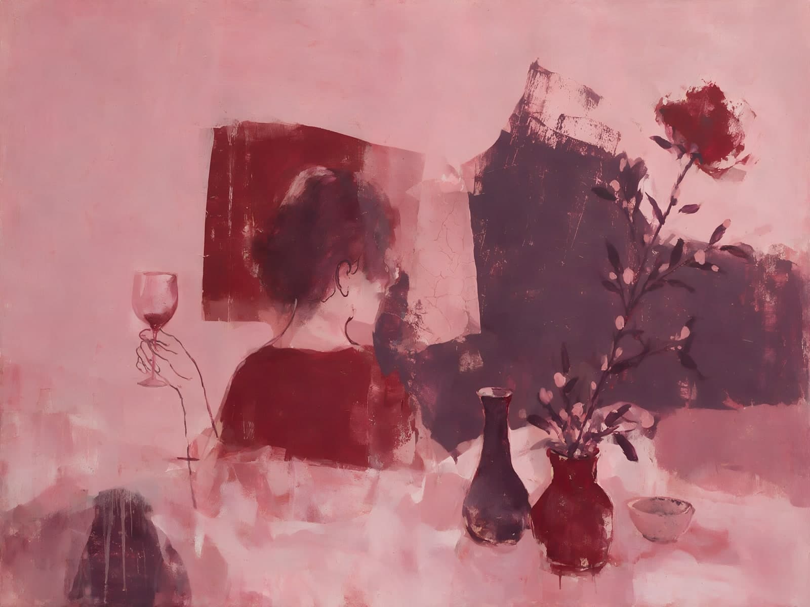 Roze tafereel met wijnglas en vaas