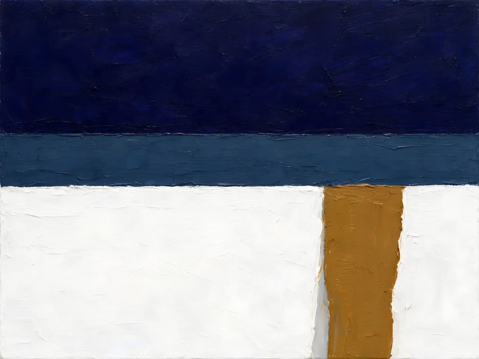 Marineblauw en wit met een bruine baan